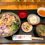 三ツ橋 - 料理写真:国産牛赤身ステーキ丼