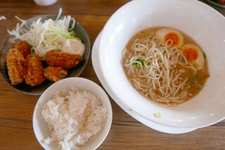 Tonkotsuramen arashi - 