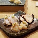 Sushi Kanzaki - つぶ貝、クエ、タコの柔らか煮