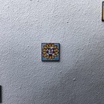 フランクリン・アベニュー - 階段横の。