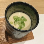 Konishi Zushi - 蜆の茶碗蒸し♬
                        網走産大粒の蜆が入ってます♡