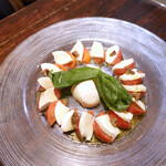 Trattoria THE CODE - カプレーゼ