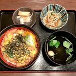 うなぎ坂田 - 親子丼 ¥820