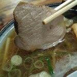 長寿軒 - チャーシューリフト！