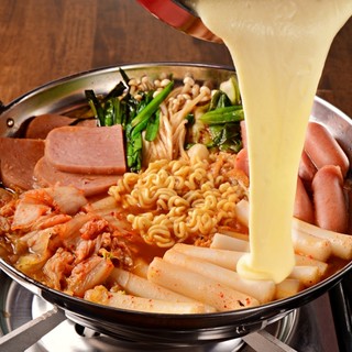 チーズたっぷり鍋 新グルメ チェゴチーズチゲ鍋コース 180分飲み放題 3980円 チーズチェゴチキン食べ放題 韓国料理 Bang Bang Bang 上前津 韓国料理 食べログ