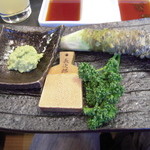 和牛処 助春 - しっとりロースは、擦りたて生山葵でさっぱりと