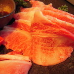 和牛処 助春 - 旨い肉喰うなら”助春”！！写真は特上バラ・・・惚れ惚れします（*^_^*）