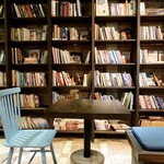 The Hidden Elephant Books&Coffee - 