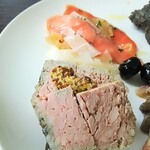 洋惣菜 亀洋 - レバーパテ