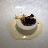 ERUTAN RESTAURANT BAR - 