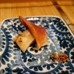 すし匠 - 軽く炙った北寄貝