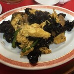 粋宏閣 - ムースーロー
            
            キクラゲと卵の炒め物。
            
            コレ美味いんだよね〜〜〜
            
            
            