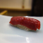 鮨 なんば - 八丈島の鮪赤身(37℃/21℃)