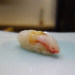 鮨 なんば - 福岡玄界灘1週間寝かせた鯛(36℃/20℃)