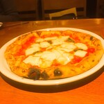 ピッツエリア カプリコルノ - 