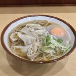 そばの神田 東一屋 - 今週最後のパイイツは　
      肉そば＋生たまご！