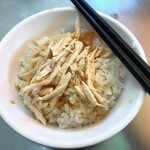 梁記嘉義鶏肉飯 - 