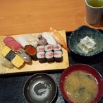 Sushi Izakaya Umifuku - 