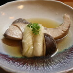 季節料理 よし野 - ブリの淡煮