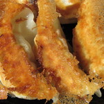 社龍 - 焼き餃子のお持ち帰りも大人気！！