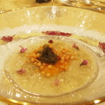 トゥ・ラ・ジョア - 帆立貝と生ウニの春の香