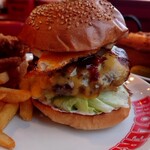 ブラザーズ 人形町本店 - ロットバーガー