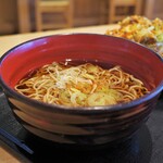 ANAフェスタ - 料理写真:えびと季節野菜のかき揚げ蕎麦