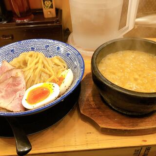下品なぐらいダシのうまいラーメン屋 荒波屋_0