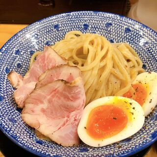 下品なぐらいダシのうまいラーメン屋 荒波屋_1