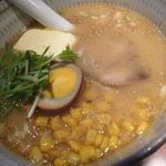 摩天楼 - バター入りみそ麺