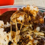 カリフォルニア食堂 - バーナーで焼いたチーズがトロ〜リと伸びます(*^◯^*)