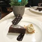 ブルガリ イル・カフェ - ケーキ