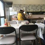 鈴屋食堂 - 店内