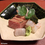 御料理 寺沢 - 本鮪ﾄﾛ焼霜､鮃､同 縁側､本ﾎﾞﾀﾝ海老､同 卵