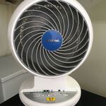 双喜紋 - 涼しかったと思ったら目の前に扇風機が、