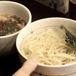 豚そば頂 - つけ豚そばの麺