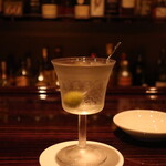 BAR THE TIPPLE - ドライマティーニ