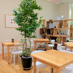 Moliere Cafe　降っても晴れても - 