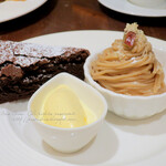 Moliere Cafe　降っても晴れても - 