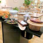 Moliere Cafe　降っても晴れても - 