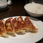 来来亭 - 餃子定食