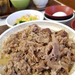 すき家 - 牛丼（大盛）ランチセット