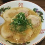 ラーメン新蔵 - チャーシューメン（700円）