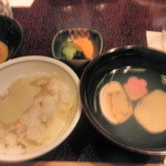 料亭 金鍋 - 炊き込みご飯・吸い物