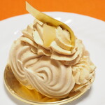 パティスリー ユウ ササゲ - ムラングシャンティ　キャラメル　ポワール