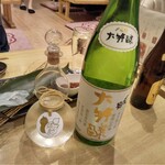 烏賊 鮨ダイニング 鮮助 - (左)与助(右)〆張鶴