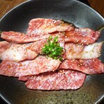 焼肉もとやま  - 神戸牛カルビ(ﾀﾚ)