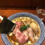 麺処ほん田 - 特製手揉み中華そば醤油