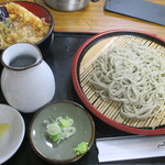 越佐庵須坂屋そば - 「天丼ともりそば」（800円）