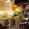 アップルポット - 料理写真:缶詰フルーツなどを中心にした、とても昭和的なパフェ